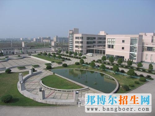 嘉興南洋職業(yè)技術學院校園一角4074