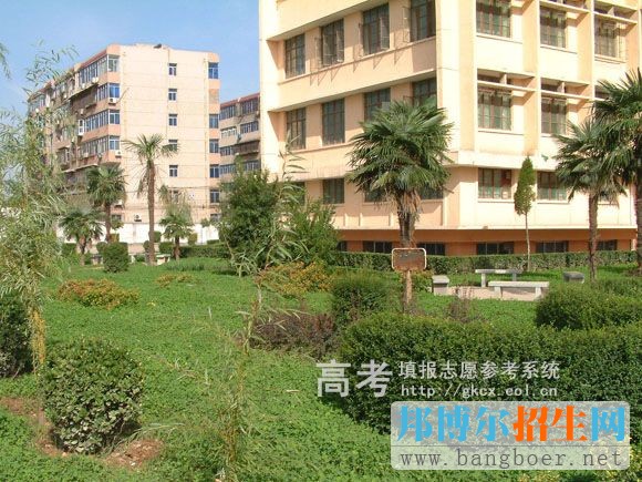 陜西警官職業(yè)學院校園一角4669