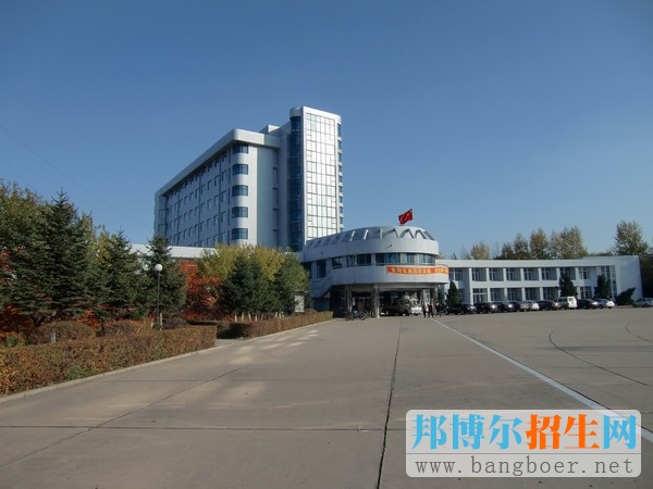 吉林大學藍天碧云我要飛翔4882