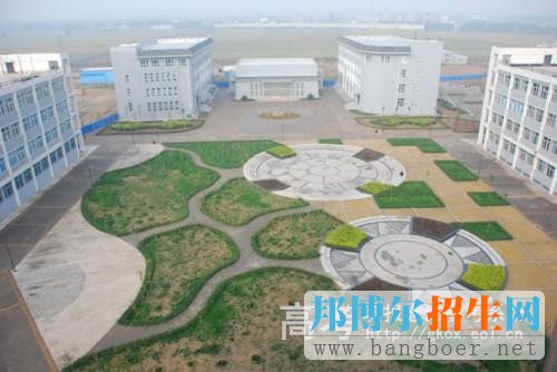 太原旅游職業(yè)學(xué)院校園一角2857