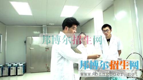 2015年重慶醫(yī)藥高等?？茖W(xué)校單獨招生計劃
