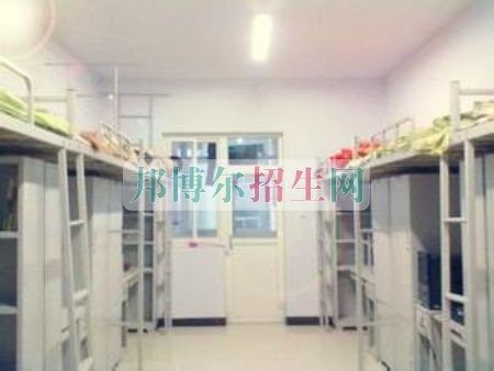 鶴壁職業(yè)技術(shù)學(xué)院宿舍條件、住宿好嗎、寢室情況