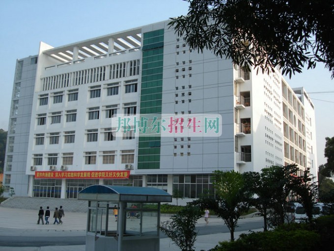 百色職業(yè)學院網站網址
