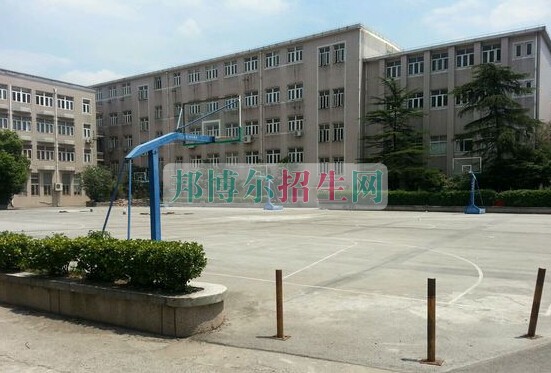 上海醫(yī)療器械高等?？茖W(xué)校