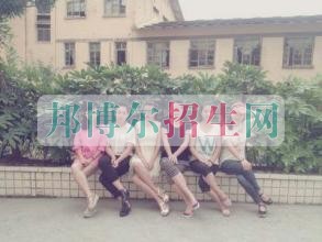 遵義市旅游學(xué)校2016年報名條件、招生對象