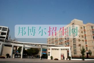 鄭州旅游職業(yè)學(xué)院是幾本
