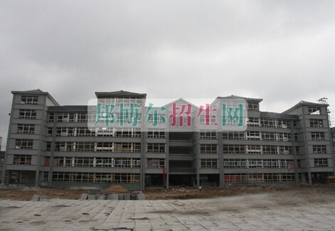 六盤水市西南計算機學(xué)校