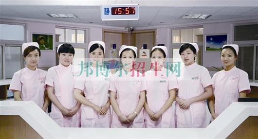 高中畢業(yè)讀助產(chǎn)護理