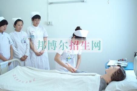 以涉外護理為王牌的大專學(xué)校有哪些
