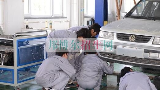 成都到哪里讀汽車電子技術(shù)好