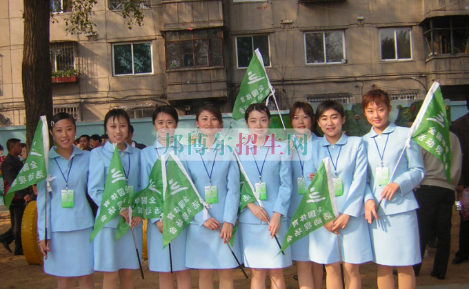 成都導(dǎo)游最好學(xué)校