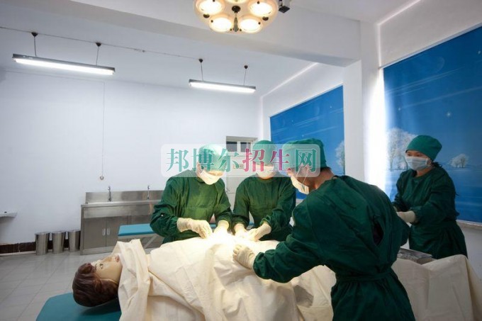 成都高中生讀高級護(hù)理怎么樣