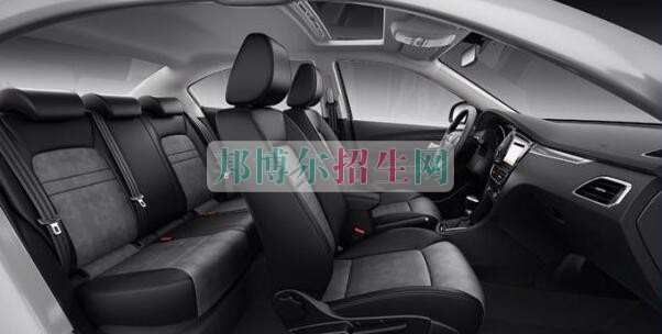 成都哪些大專學校的汽車整形技術好