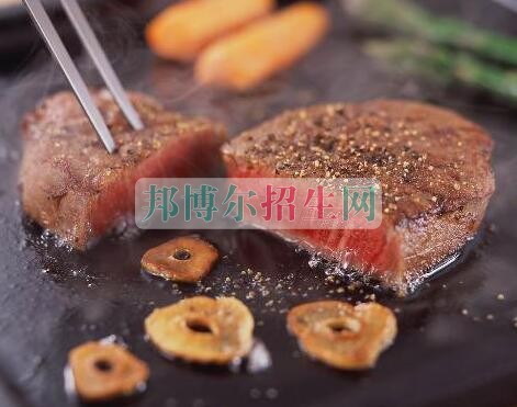 成都設(shè)有烹飪工藝與營養(yǎng)的公辦大專學(xué)校