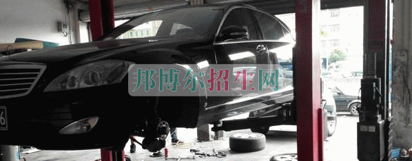 成都有哪些收汽車(chē)運(yùn)用與維修養(yǎng)的大專(zhuān)