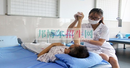 成都可以讀康復(fù)治療的大專(zhuān)學(xué)校
