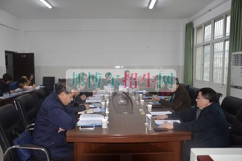 四川長(zhǎng)江職業(yè)技術(shù)學(xué)院到廣元工程技工學(xué)校考察交流