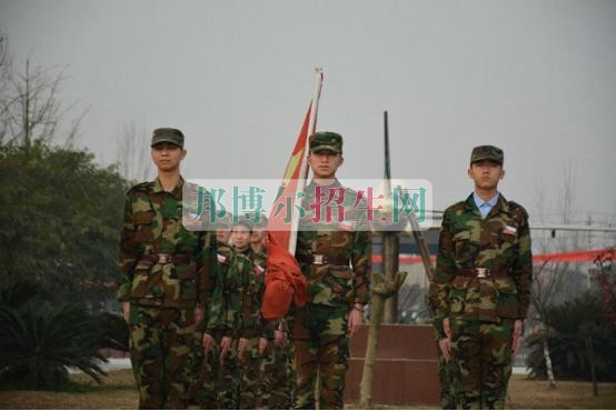 西翔航空學院九江校區(qū)舉行軍訓匯演暨開學典禮
