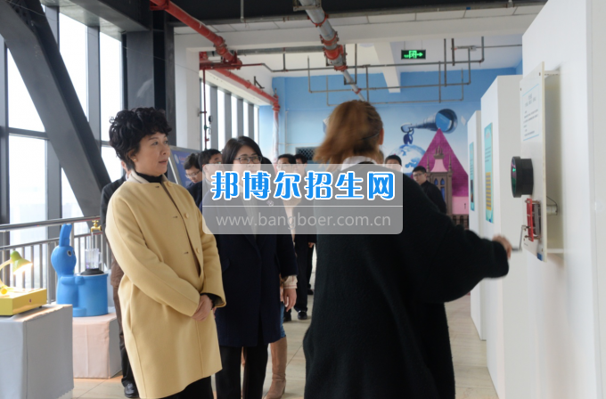 市委常委、宣傳部長潘梅到川南幼兒師范高等?？茖W校調(diào)研思想政治工作