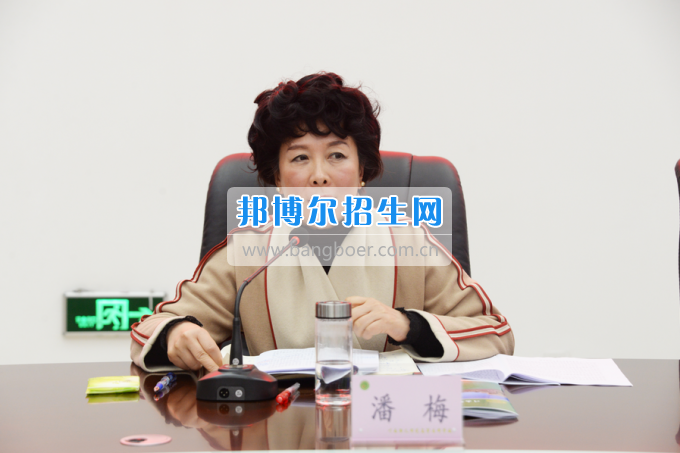 市委常委、宣傳部長潘梅到川南幼兒師范高等專科學校調(diào)研思想政治工作