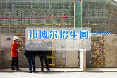 成都內(nèi)理科一專建筑工程施工技術大專學校