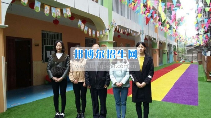南充師范學(xué)校蔡禮儒校長赴高坪、嘉陵參加實(shí)習(xí)就業(yè)基地掛牌并看望實(shí)習(xí)生