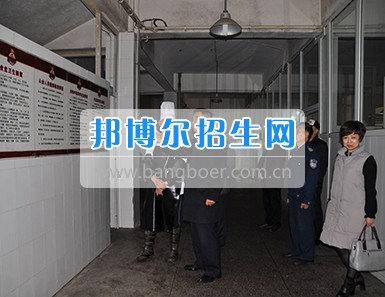 川汽院大事件四川汽車職業(yè)技術(shù)學(xué)院開展安全工作大檢查