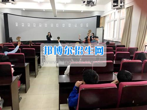 四川省旅游學校旅游管理系校園法制安全知識競賽