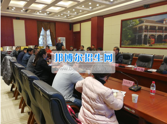 畢節(jié)地區(qū)工業(yè)學(xué)校領(lǐng)導(dǎo)率隊到省水利水電職業(yè)技術(shù)學(xué)院參觀學(xué)習(xí)