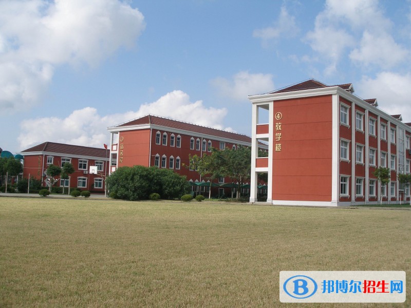 四川現(xiàn)代科技職業(yè)學校招生辦聯(lián)系電話