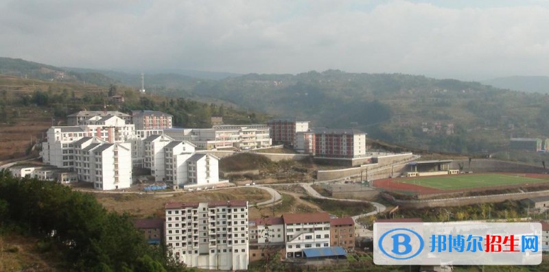 重慶市石柱土家族自治縣第一職業(yè)學(xué)校招生辦聯(lián)系電話(huà)