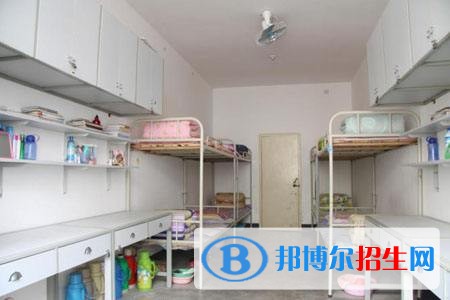 自貢三星職業(yè)技術學校宿舍條件