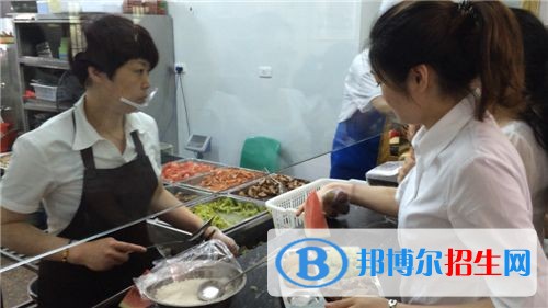 德昌縣職業(yè)高級中學食堂