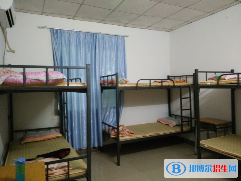 宜賓縣柳加職業(yè)中學(xué)宿舍