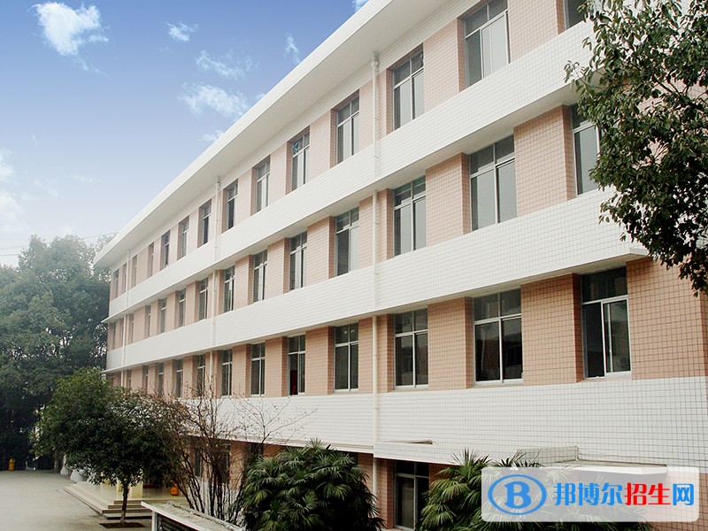 四川省質(zhì)量技術(shù)監(jiān)督學(xué)校2018年報名條件、招生對象
