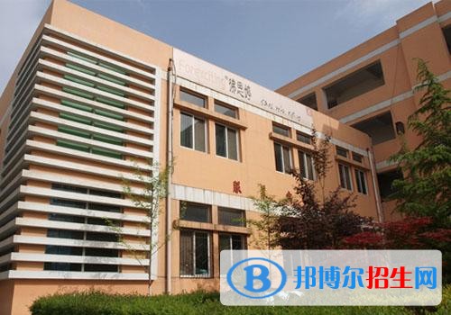 西安市灞橋區(qū)職業(yè)教育中心2018年報名條件、招生對象