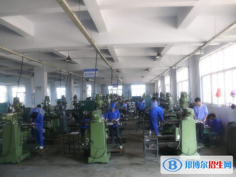 陜西省機械高級技工學(xué)校網(wǎng)站網(wǎng)址