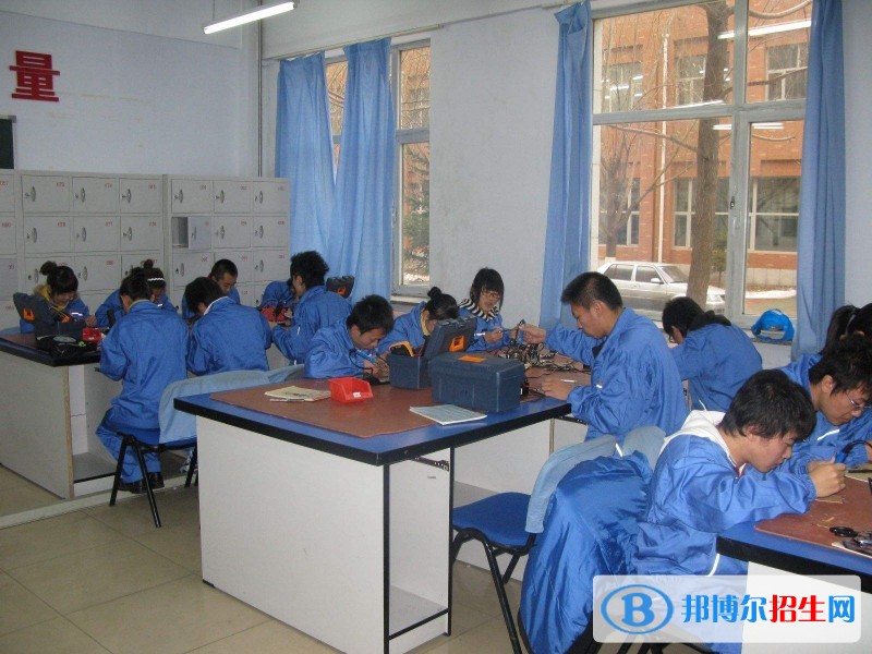 石家莊通用技術(shù)中等專業(yè)學(xué)校2018年報名條件、招生對象