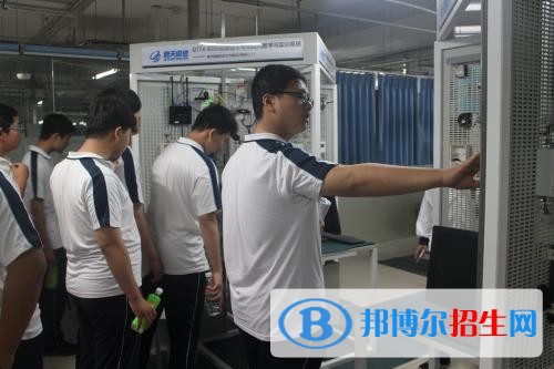石家莊商務(wù)外貿(mào)中等專(zhuān)業(yè)學(xué)校網(wǎng)站網(wǎng)址