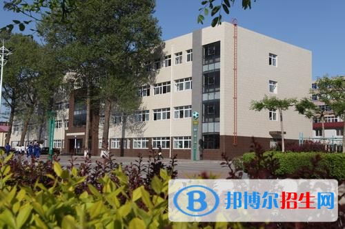 秦皇島技師學(xué)院2018年報名條件、招生對象