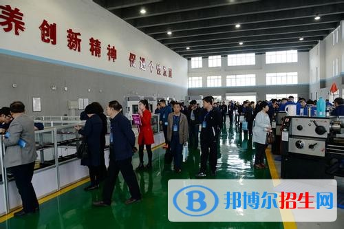 秦皇島現代科技中等職業(yè)學校網站網址