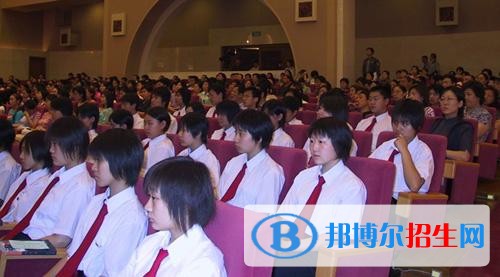 邯鄲旅游外事中等專(zhuān)業(yè)學(xué)校網(wǎng)站網(wǎng)址