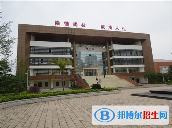 長治第二職業(yè)高級中學(xué)2021年有哪些專業(yè)