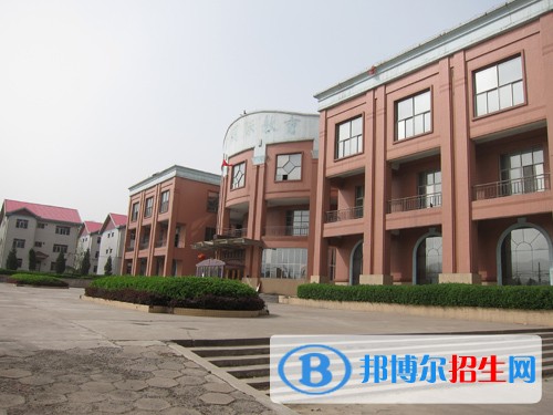 山西現(xiàn)代經(jīng)貿(mào)學校專業(yè)有哪些