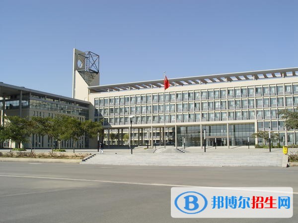 煙臺(tái)經(jīng)濟(jì)技術(shù)開發(fā)區(qū)高級(jí)職業(yè)學(xué)校招生辦聯(lián)系電話
