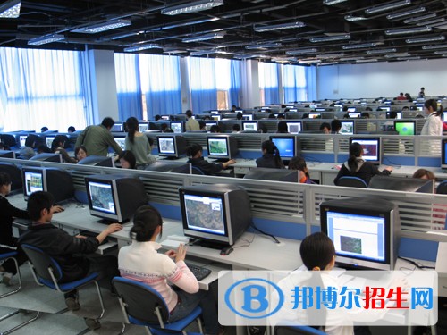 濟(jì)南電子機(jī)械工程學(xué)校2018年報名條件、招生對象