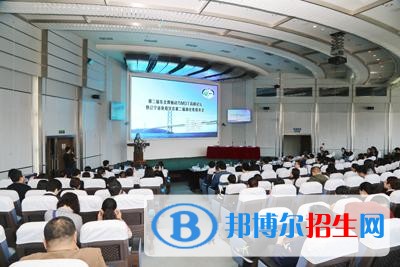 山東醫(yī)科大學衛(wèi)生學校招生辦聯(lián)系電話