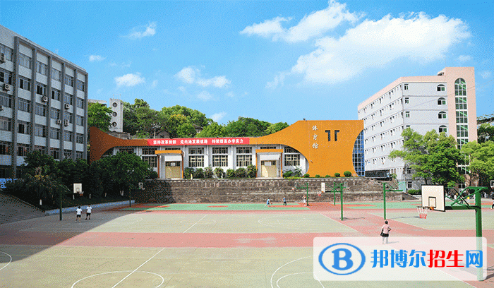 重慶工商大學(xué)派斯學(xué)院?jiǎn)握谐煽?jī)查詢時(shí)間