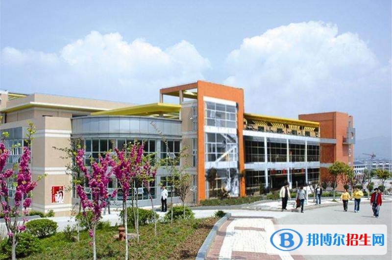 重慶三峽醫(yī)藥高等專科學(xué)校2019年單招錄取分?jǐn)?shù)線