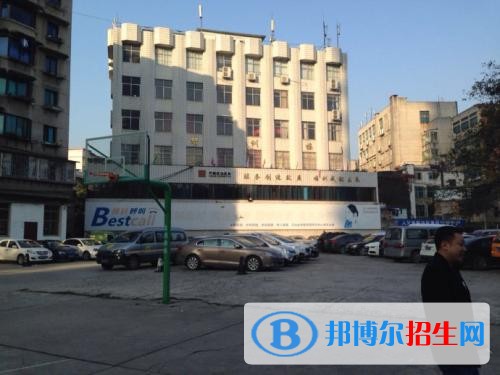貴陽(yáng)中專學(xué)校都有哪些專業(yè)好